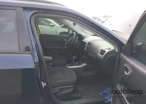 2018 Jeep Compass Sport 4X4 from USA, damaged, VIN 3C4NJDABXJT422842